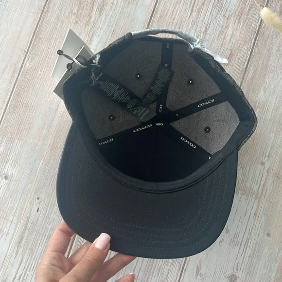 New, Authentic COACH Signature Jacquard Flat Brim Hat Black Signature Canvas